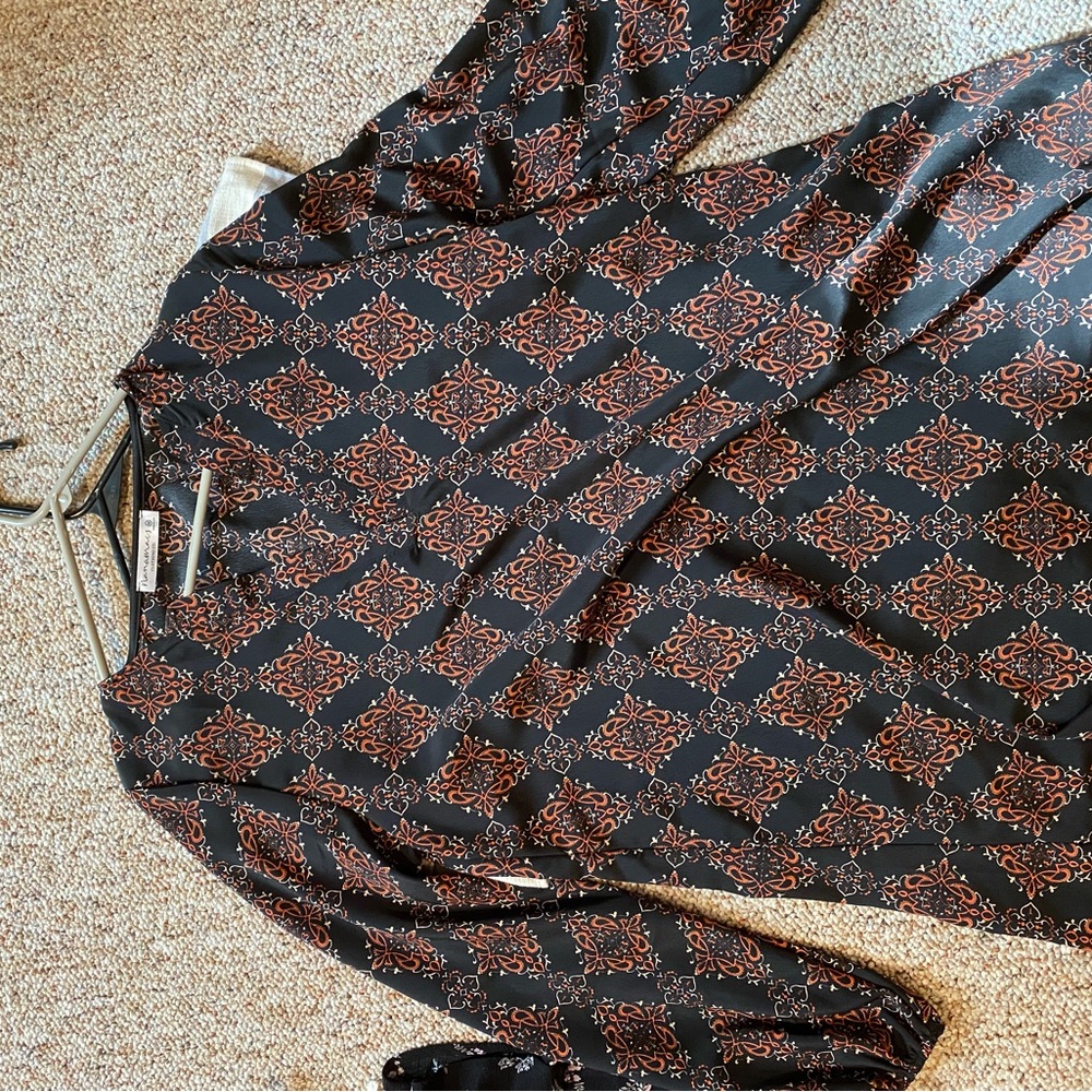 Dress, worn x1